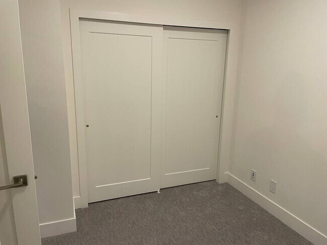 Photo - 8447-8202 202 St.