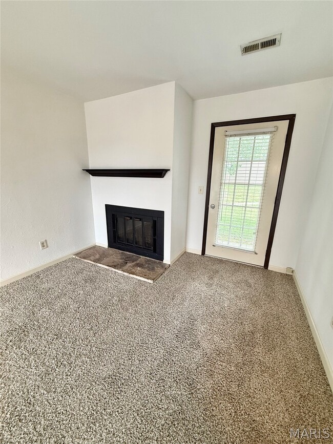 114 Ashley Dr