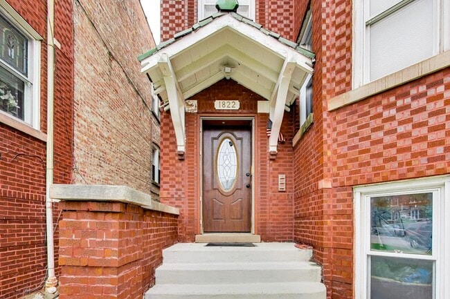 Photo - 1822 Gunderson Ave