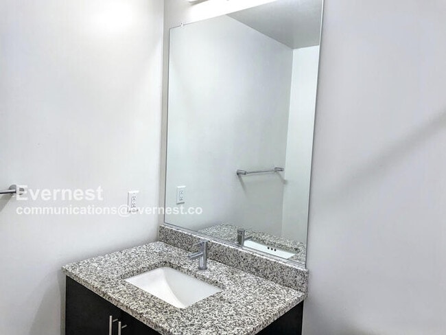 Photo - 17 W Main St Unit 204