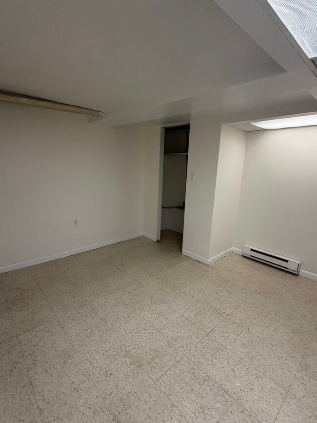 Photo - 450 S 18th St Unit Apt 1R
