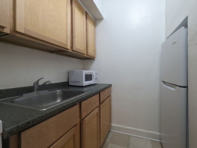 Photo - 536 W Arlington Pl Unit 114