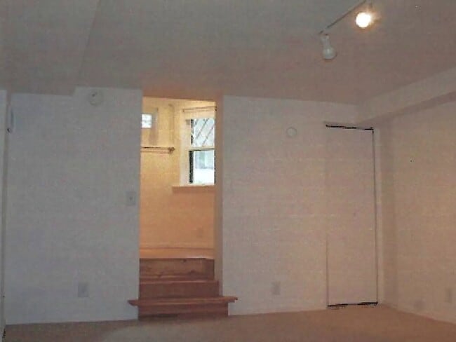 Photo - 4909 California St Unit A