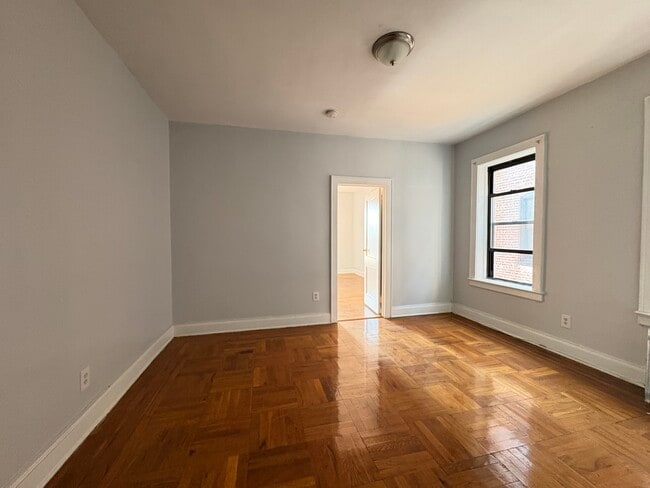 41 Kelly Pkwy C4 - 35 Kelly Pky Unit C4