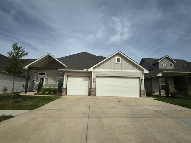 Photo - 2832 Wild Rose Ln