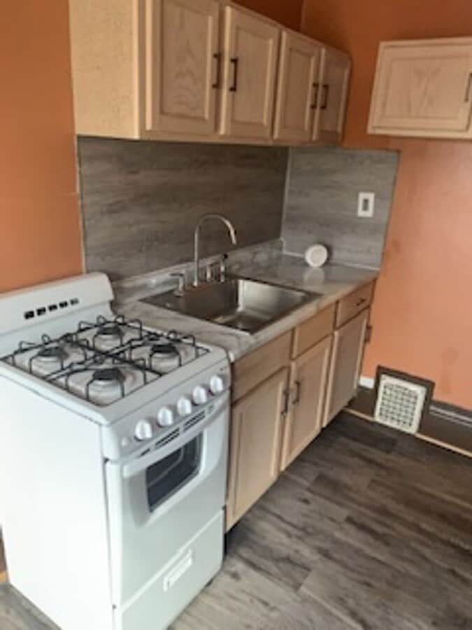 Photo - 43 1/2 Mulberry St Unit 43 1/2 Mulberry St