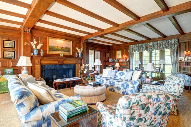 Photo - 18 Further Ln