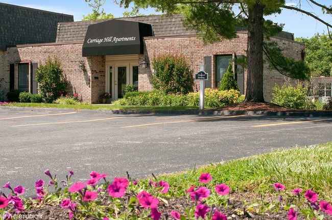 Carriage Hill Apartments