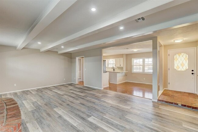 Photo - 206 Del Mar Dr