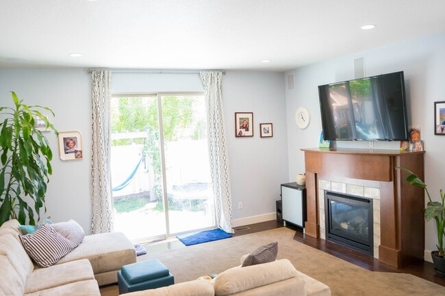 Photo - 2750 Augusta Dr