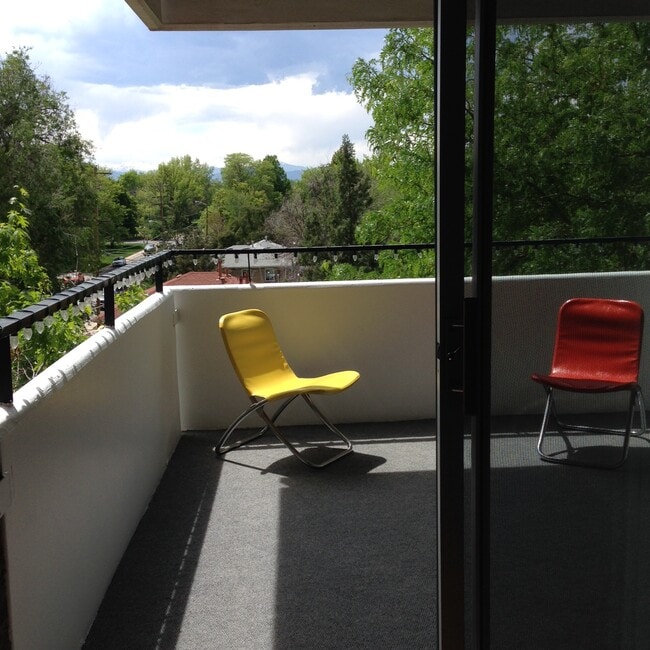 Photo - 1888 S Jackson St Unidad 405