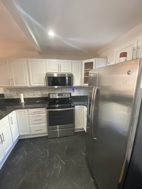 Photo - 20 N Madeira St