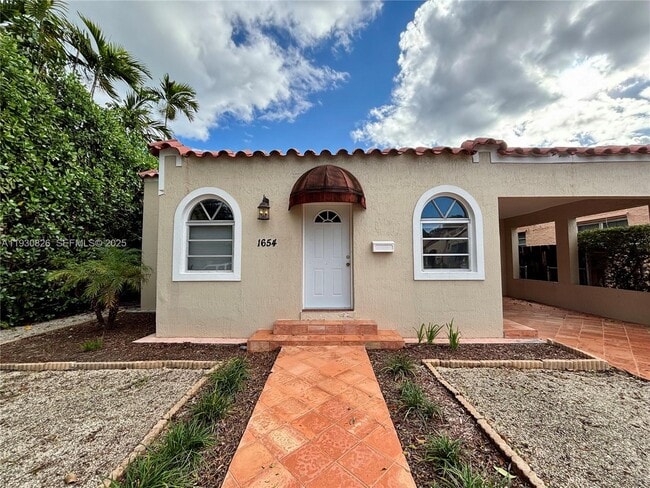 Photo - 1654 SW 14th Terrace