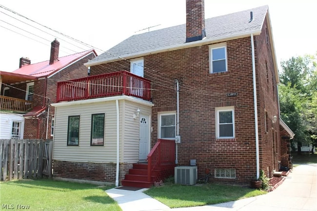 Photo - 1222 Castleton Rd