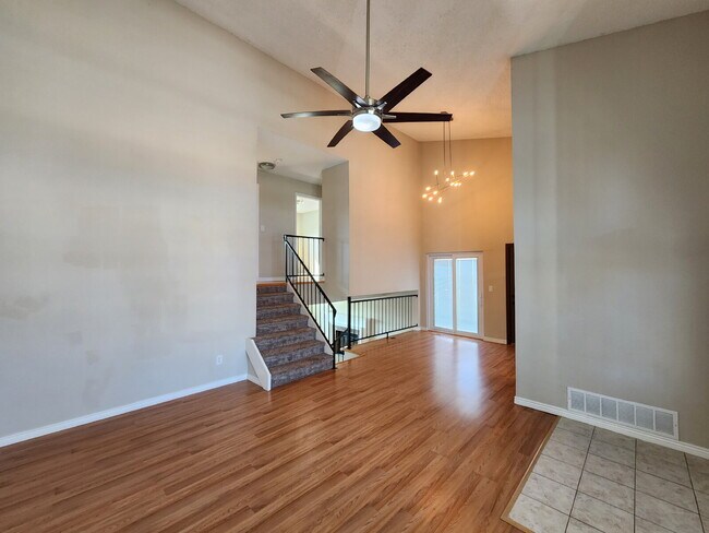 Photo - Beautiful 3 Bedroom Home In Great Neighborhood!