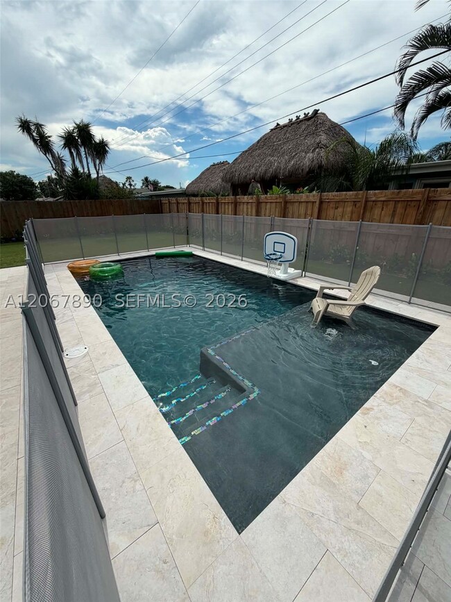 Photo - 401 SE 3rd Ct