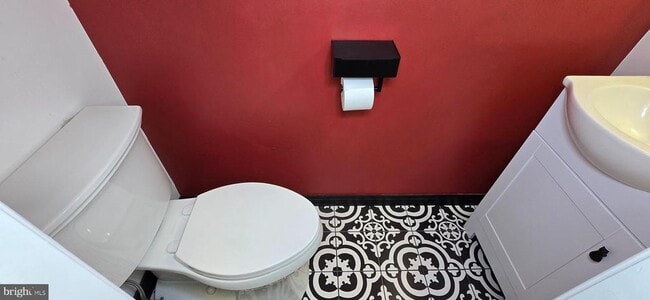 Photo - 5501 April Journey