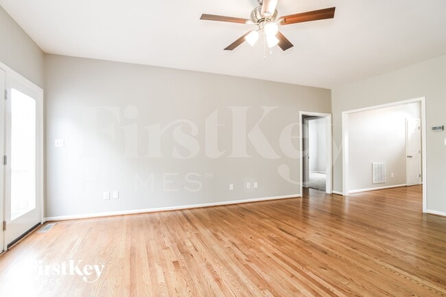 Photo - 13415 Willow Breeze Ln
