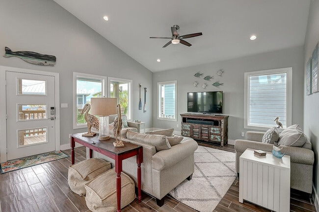 Photo - 409 Paradise Pointe Dr Unit ID1023253P