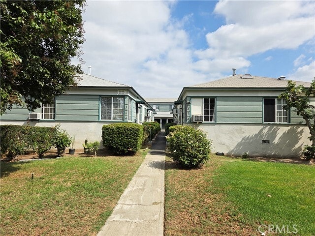 Building Photo - 356 S Sierra Madre Blvd Unit 360 1/2