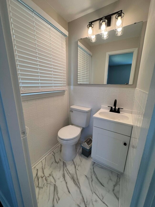 Photo - 148 Westhaven St