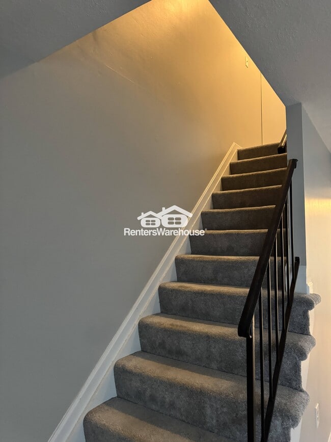 Photo - 218 Candle Light Ln