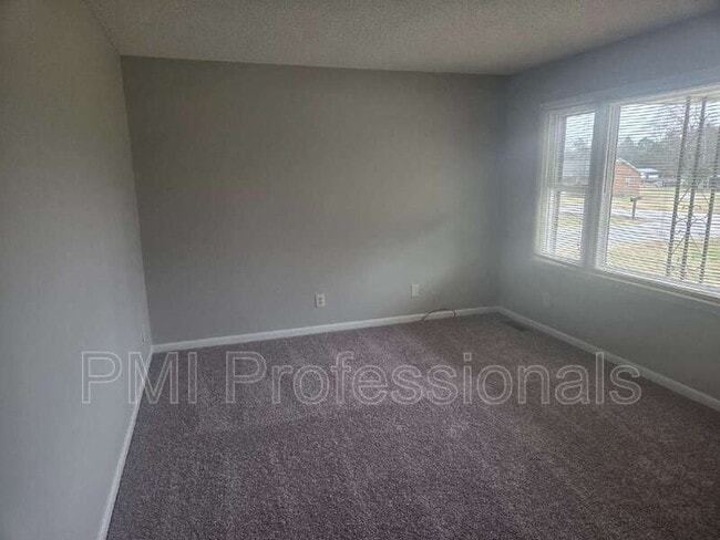 Photo - 5788 George Franklin Rd