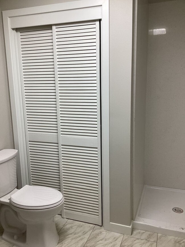 Photo - Cute Townhouse, Fully Renovated