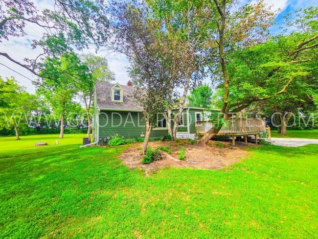 Building Photo - 32357 Homestead Cir