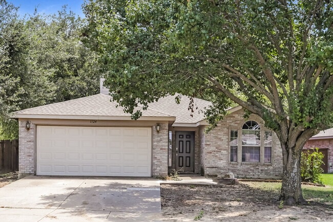 Building Photo - 1124 Sandalwood Dr Rental