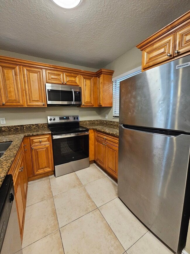 Photo - 1581 Balfour Point Dr Unit A