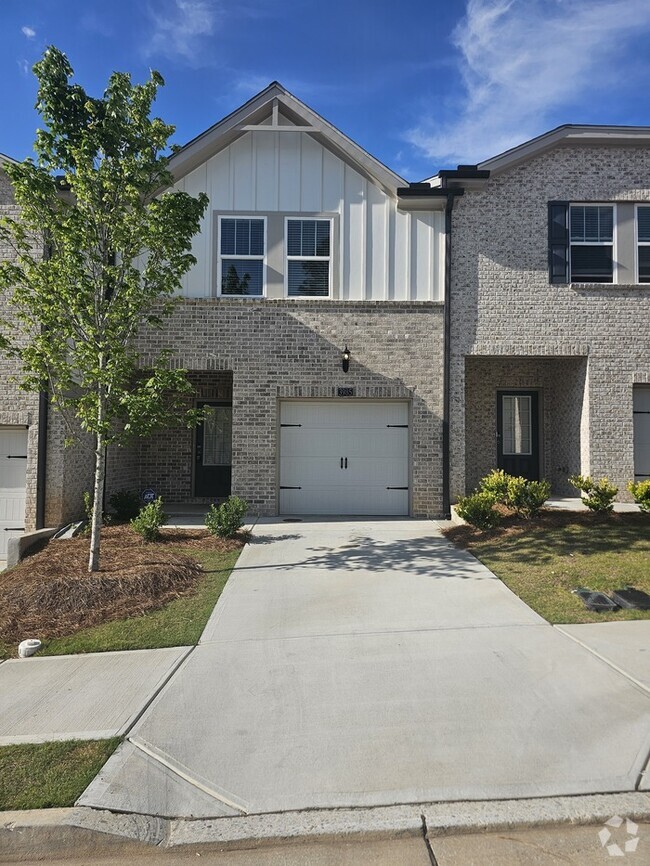 Building Photo - Beautiful Townhome for Lease in Lawrenceville