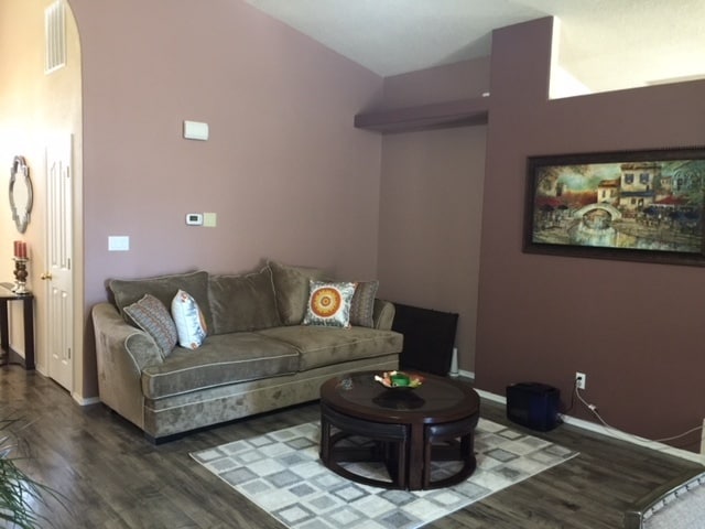Photo - 3 Bedroom, 2 Bathroom Home near Unser & La...