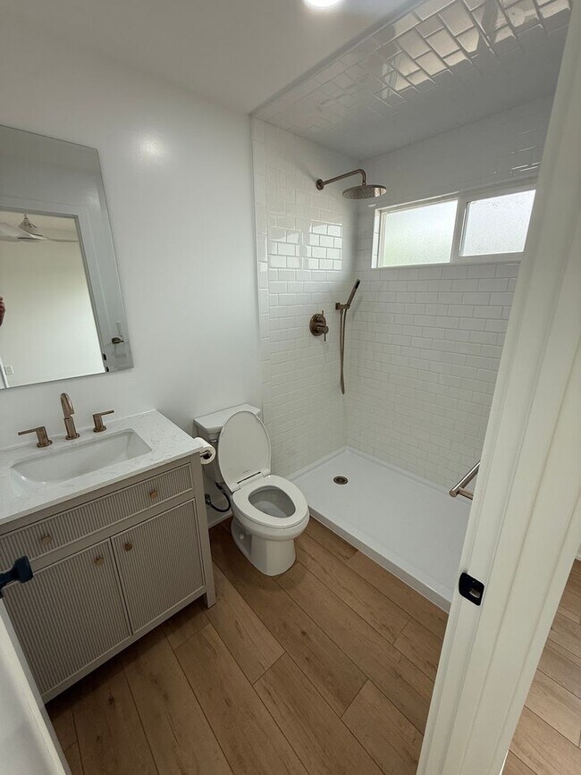 Photo - Private Kailua Oasis with Modern Finishes Throughout