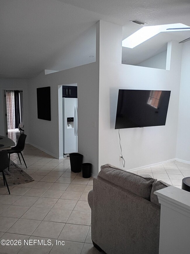 10102 Geni Hill Cir S