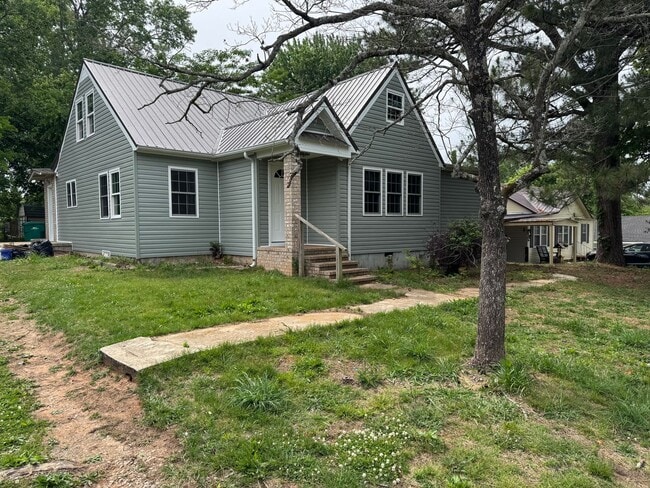 Photo - Newly Remodeled 3Bd/2Ba House