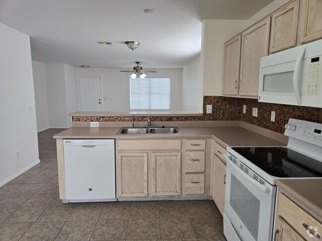 Building Photo - 1694 N La Mora Dr Rental