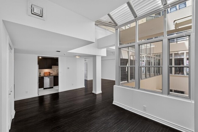 Photo - 357 Varick St Unit 327