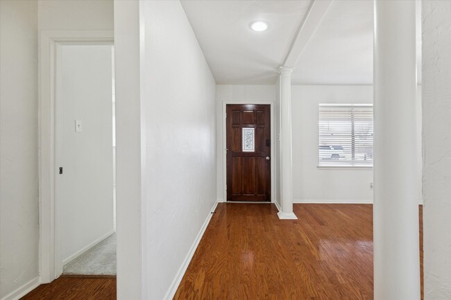 Photo - 9642 Judalon Ln