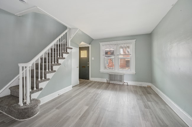 Photo - 228 N Edgewood St