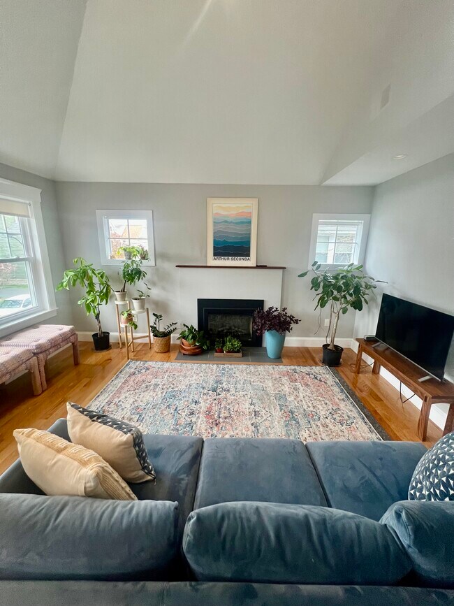 Photo - 32 Brimmer St