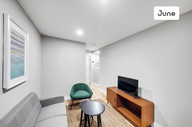 Photo - 94 Saint Marks Place