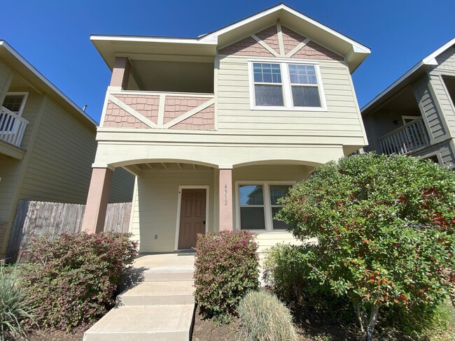 Modern Comfort Meets Ideal Location - 3BR/... - Modern Comfort Meets Ideal Location - 3BR/... House