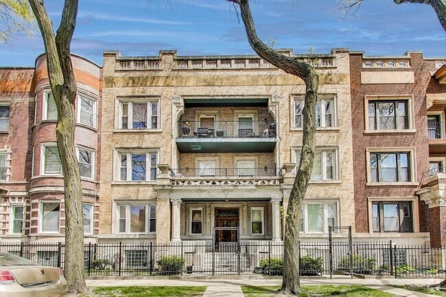 Building Photo - 4357 S Greenwood Ave Unit 2S Rental