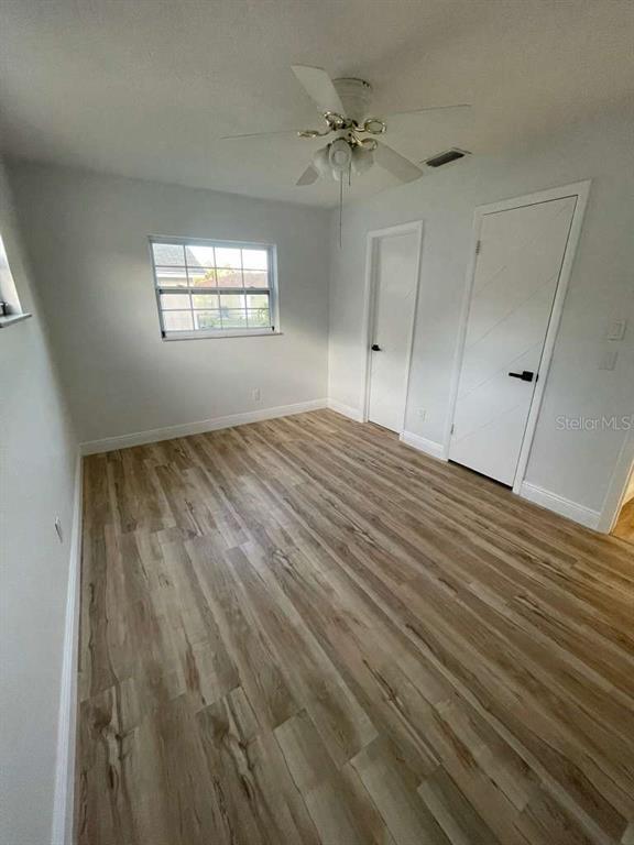 Photo - 2125 Patrick St