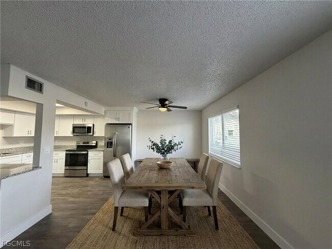 Photo - 1248 SE 7th St Unit 101