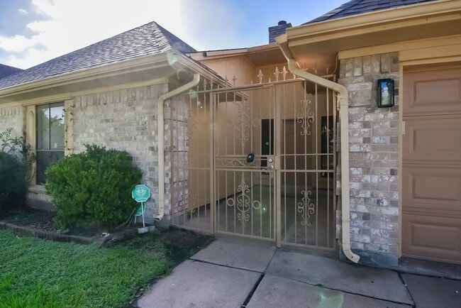 Photo - 14418 Royal Hill Dr