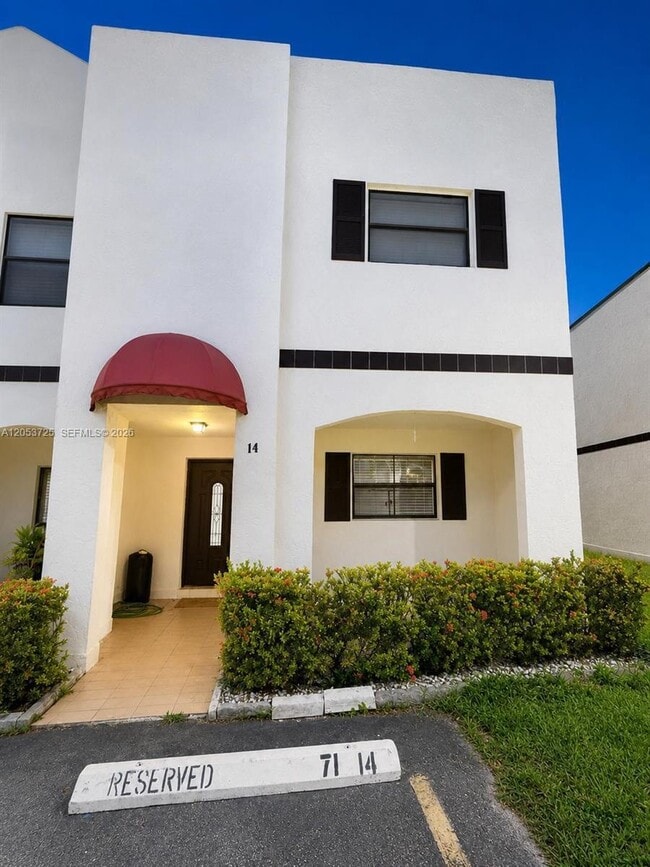 Building Photo - 10871 NW 7th St