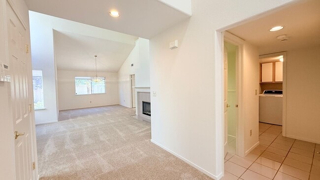 Photo - 1126 Vista Pointe Cir
