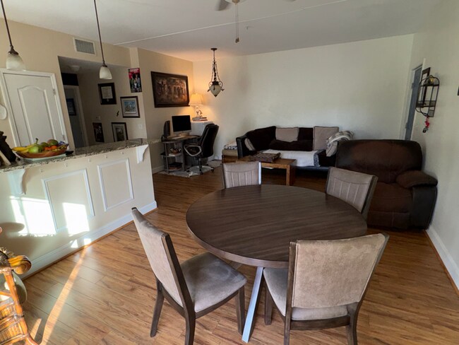 Photo - 119 Covil Ave